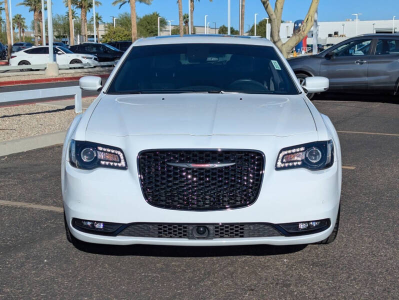 2022 Chrysler 300 S V6