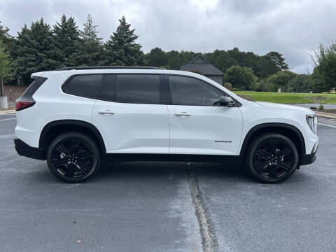 2025 GMC Acadia Elevation