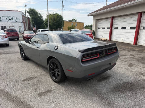 2018 Dodge Challenger SXT