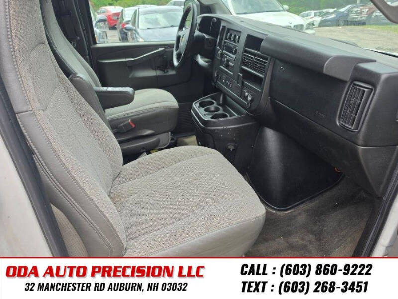 2016 Chevrolet Express LT 2500