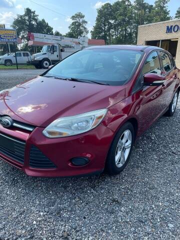 2013 Ford Focus for sale at MOORE'S AUTOS LLC in Florence SC