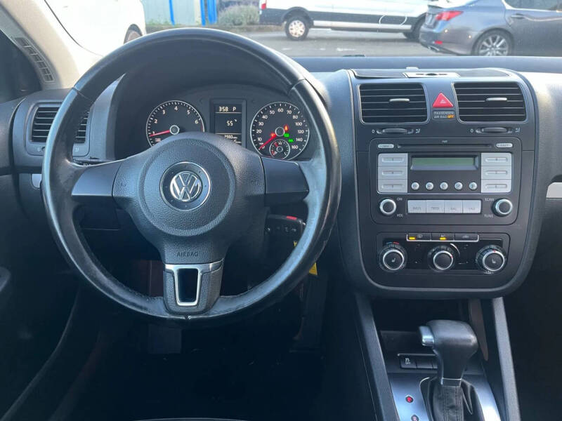 2010 Volkswagen Jetta