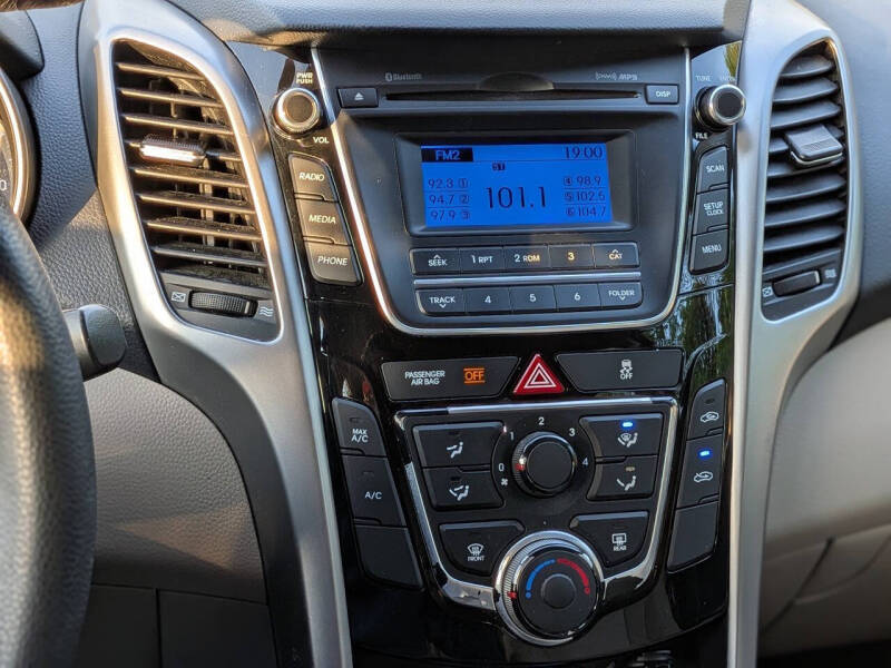 2017 Hyundai Elantra GT