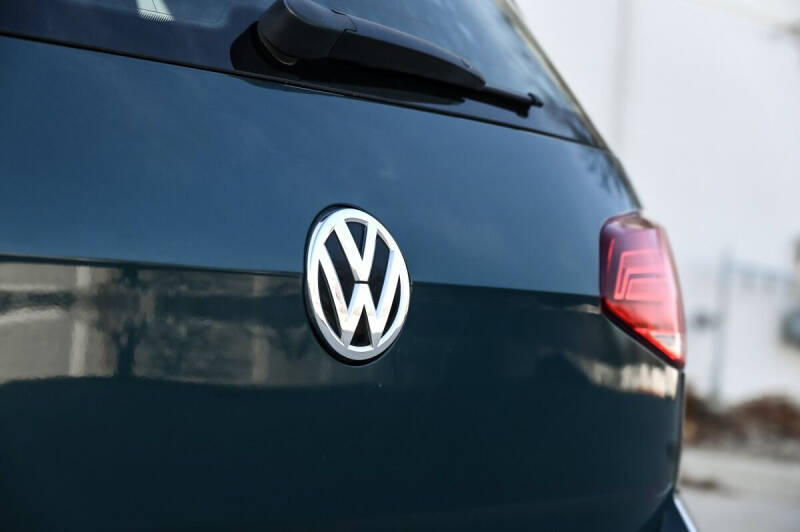 2018 Volkswagen Golf GTI S