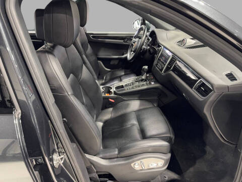 2017 Porsche Macan S