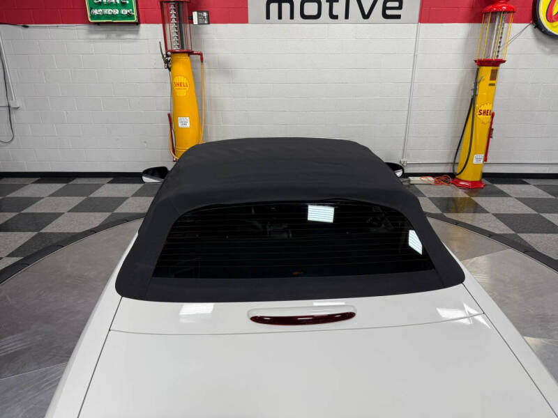 2003 Ford Thunderbird