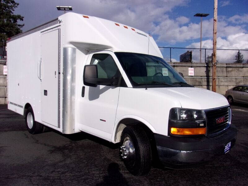 2011 GMC Savana for sale at Delta Auto Sales in Milwaukie OR