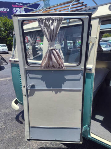 1972 Volkswagen Bus