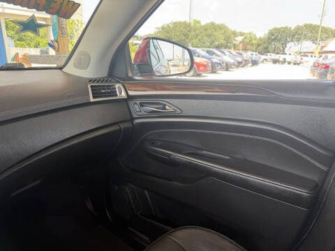 2013 Cadillac SRX Performance Collection