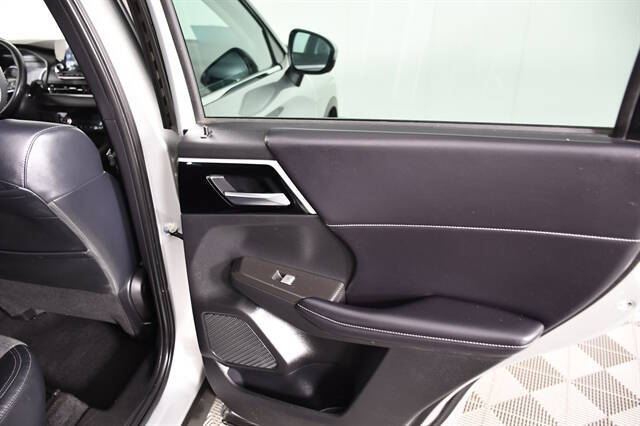2022 Mitsubishi Outlander SE