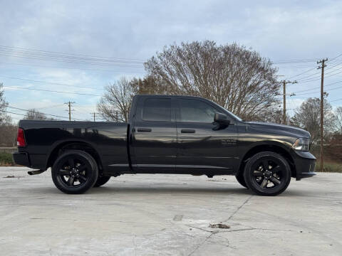 2017 RAM 1500 Express