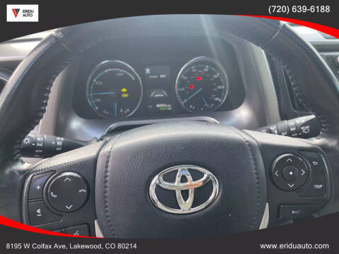 2017 Toyota RAV4 Hybrid XLE