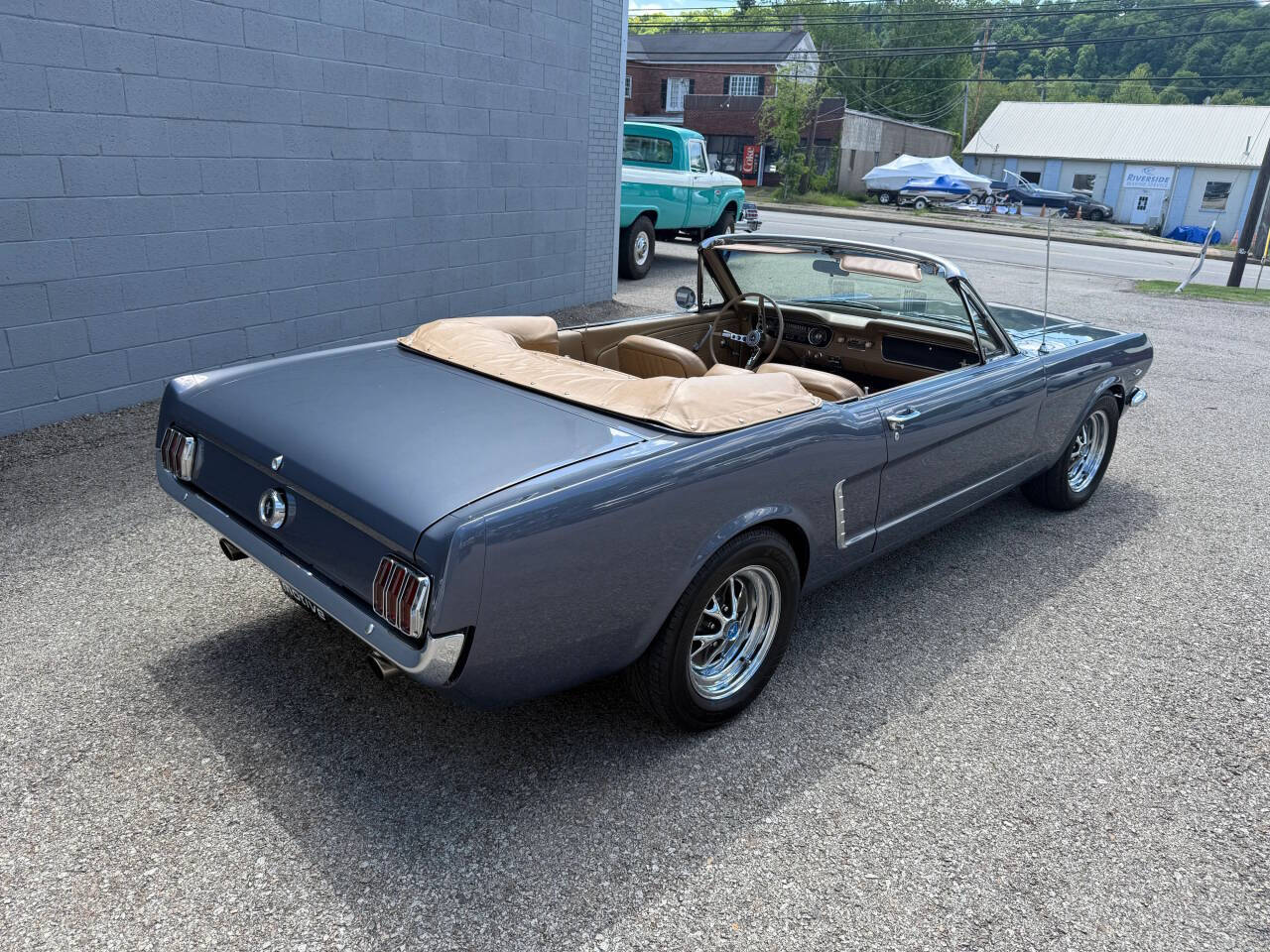 1965 Ford Mustang 73