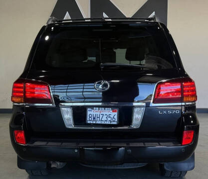 2011 Lexus LX 570