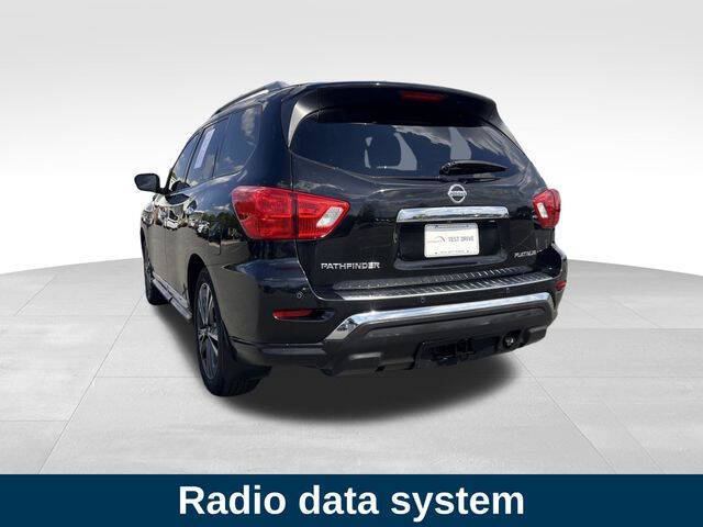 2017 Nissan Pathfinder Platinum