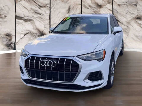 2019 Audi Q3 quattro Premium 45 TFSI