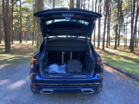 2024 Jaguar F-PACE P400 R-Dynamic S