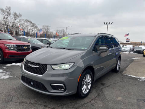 2022 Chrysler Pacifica Touring