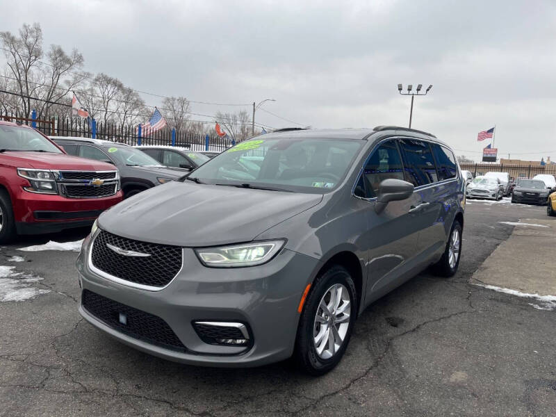 2022 Chrysler Pacifica Touring