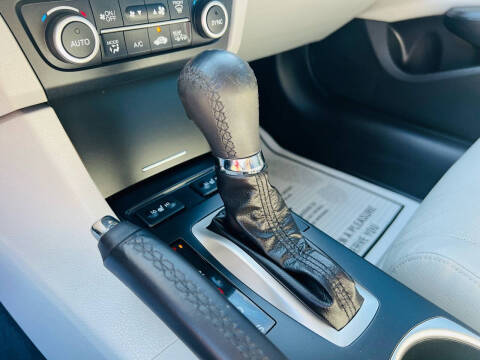 2016 Acura ILX w/Premium