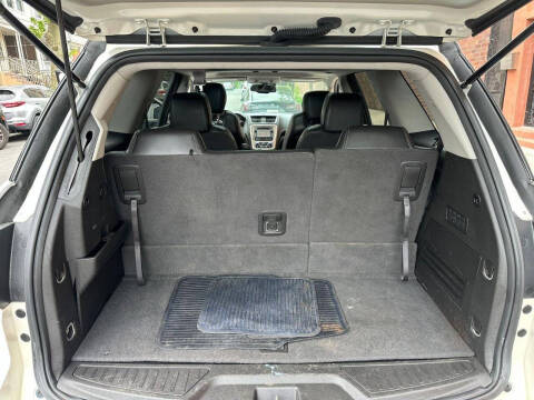 2015 GMC Acadia Denali