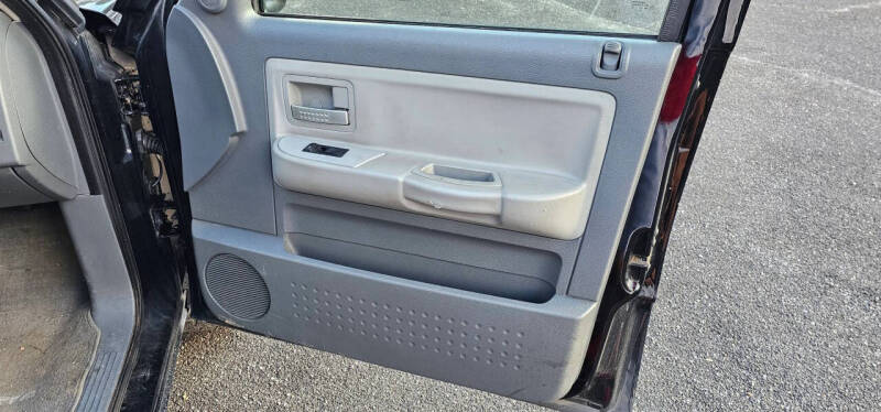 2005 Dodge Dakota Laramie