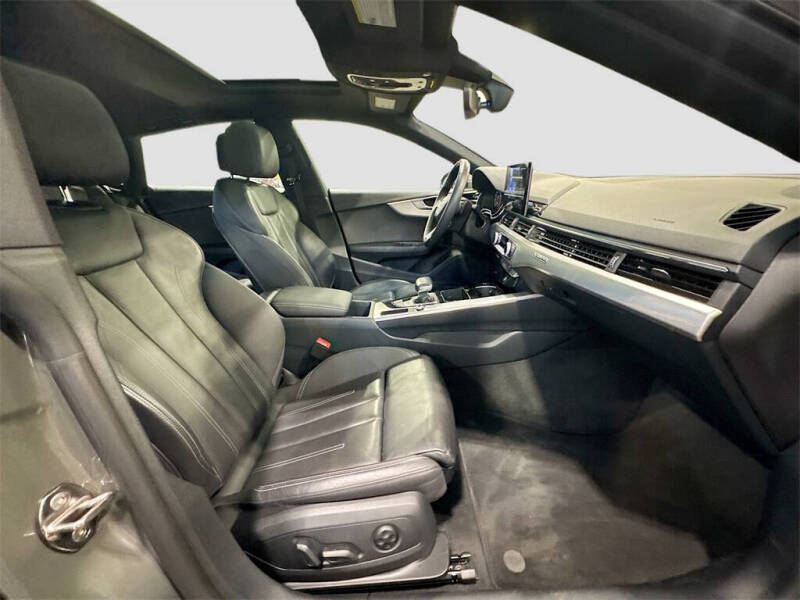 2025 Audi A5 Sportback quattro S line Premium 45 TFSI