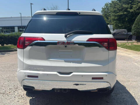 2019 GMC Acadia Denali