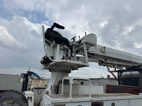 2015 Freightliner M2 106
