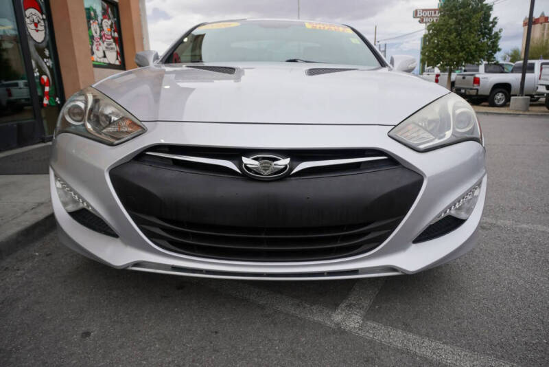 2016 Hyundai Genesis Coupe