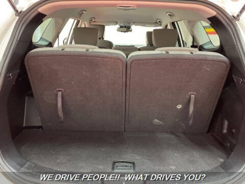 2017 Hyundai Santa Fe SE