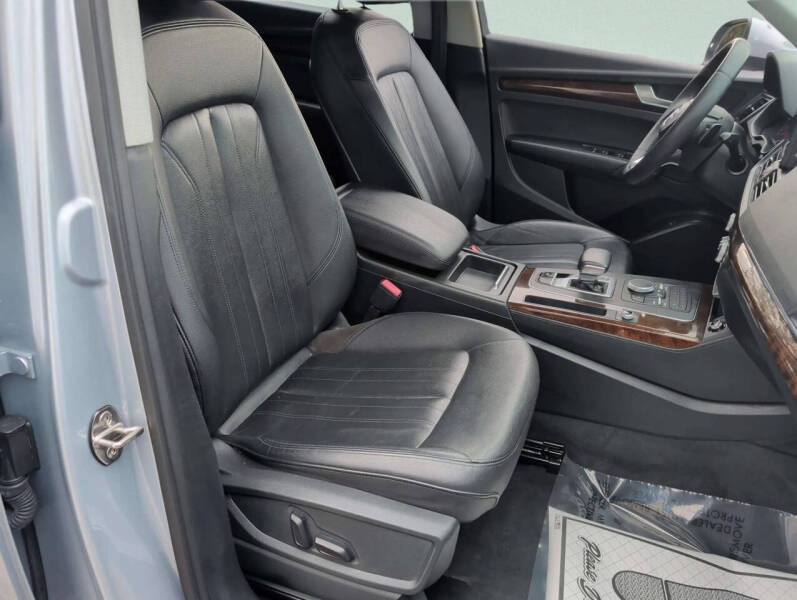 2019 Audi Q5 quattro Premium 45 TFSI