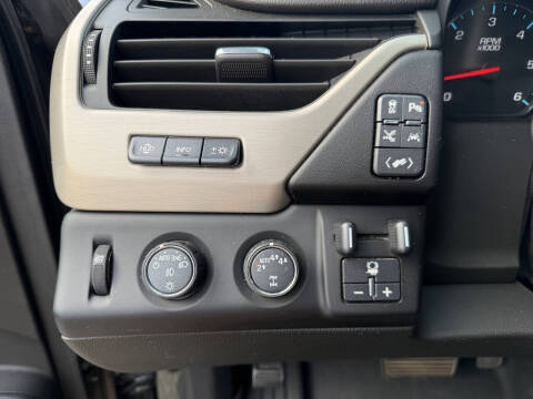 2017 GMC Yukon XL Denali