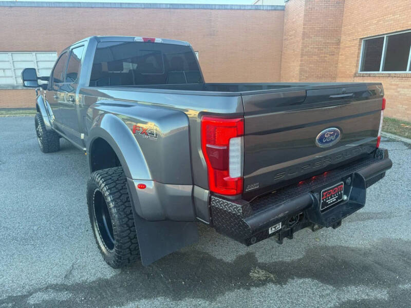 2019 Ford F-450 Super Duty Lariat