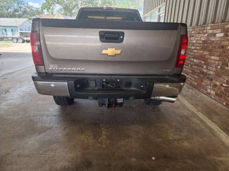 2012 Chevrolet Silverado 2500HD LTZ photo 7