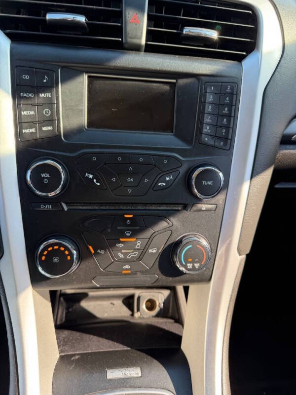 2014 Ford Fusion S