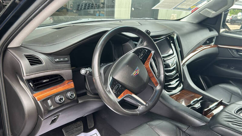 2015 Cadillac Escalade Premium