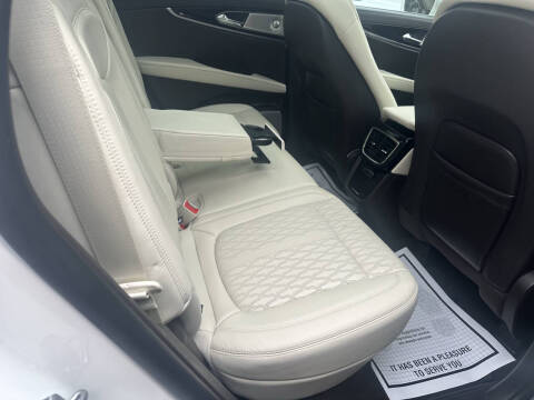 2021 Lincoln Nautilus Black Label