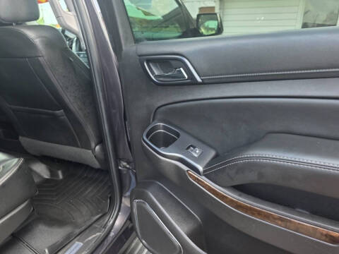 2016 Chevrolet Suburban LT