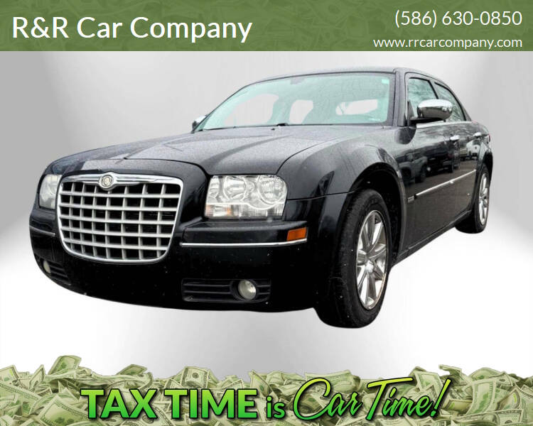 2010 Chrysler 300 for sale at R&R Car Company in Mount Clemens MI