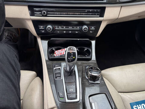 2012 BMW 5 Series 535i