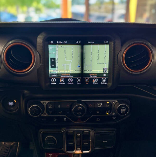 2022 Jeep Gladiator Mojave