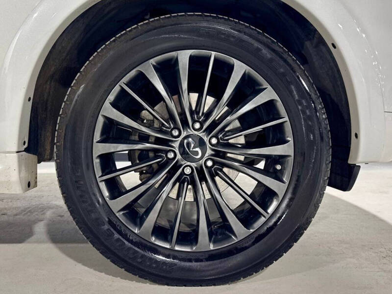 2021 Infiniti QX80 Premium Select