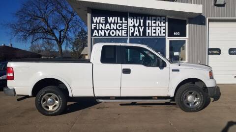 2005 Ford F-150 for sale at STERLING MOTORS in Watertown SD