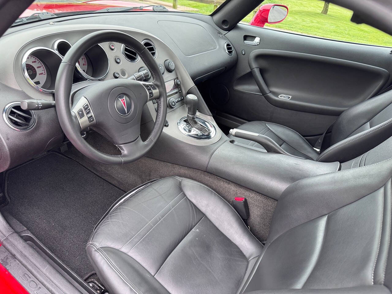 2007 Pontiac Solstice 6
