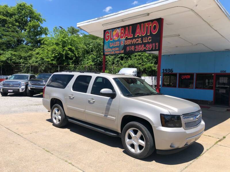 2007 Chevrolet Suburban for sale at Global Auto Sales and Service in Nashville TN