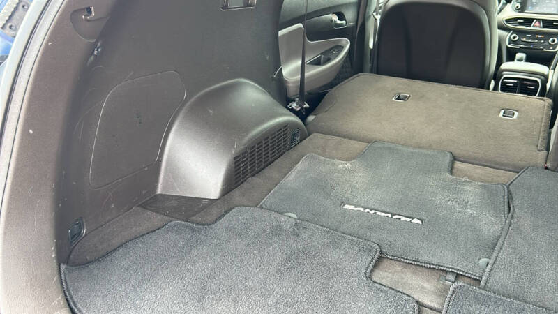 2019 Hyundai Santa Fe SE 2.4L