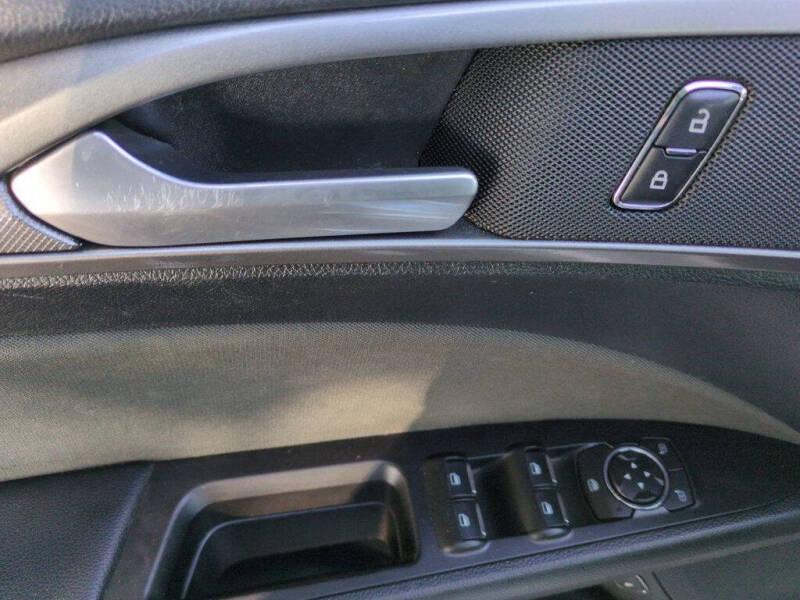 2017 Ford Fusion Hybrid SE