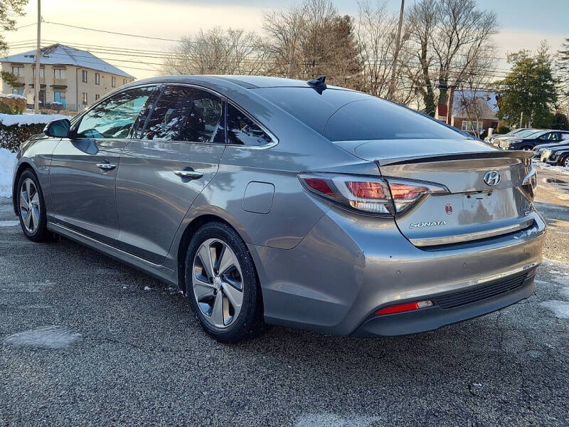 2017 Hyundai Sonata Hybrid