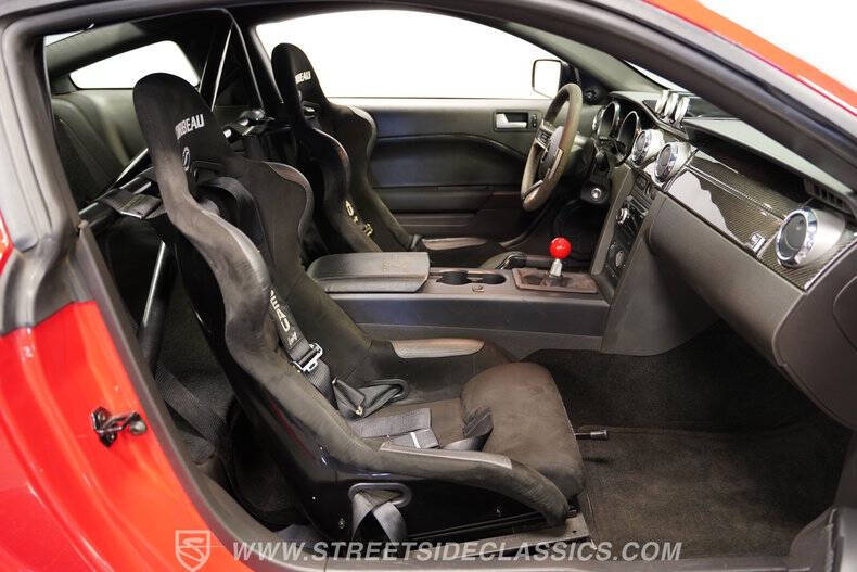 2006 Ford Mustang